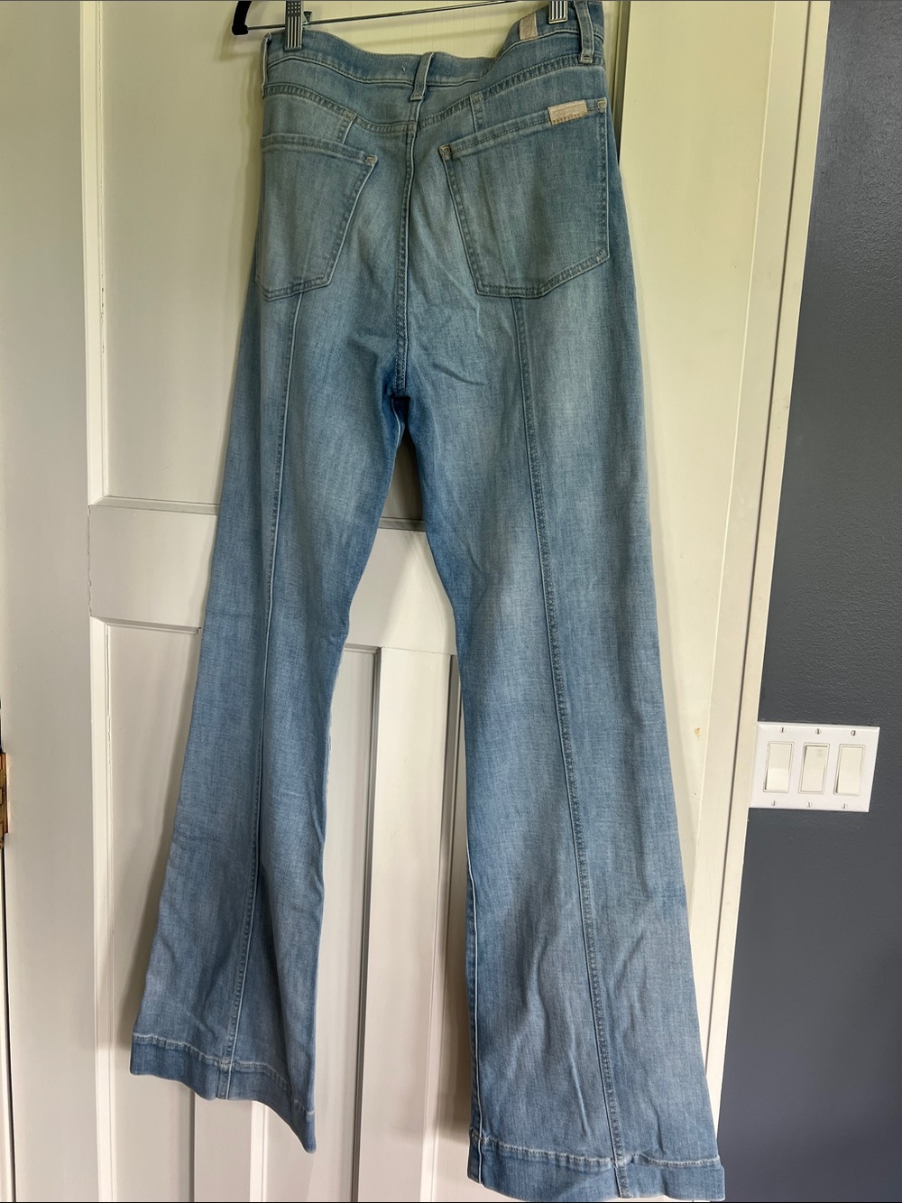 7 For All Mankind Light Blue Wide Leg Jeans - Picture 4 of 4